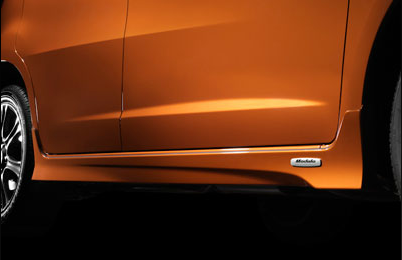 สเกิร์ตข้าง Honda Jazz แต่ง