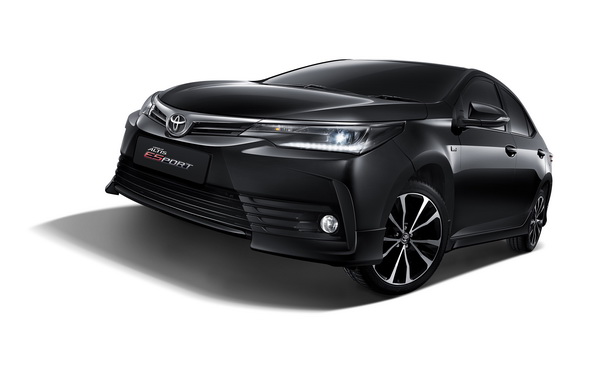 2017-Toyota-Altis_2