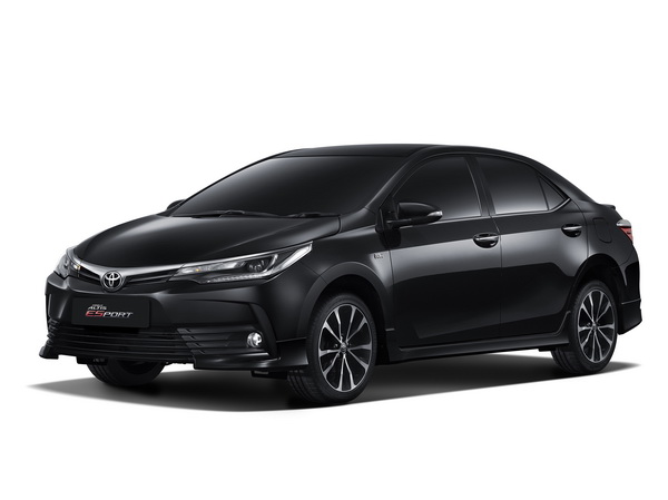 2017-Toyota-Corolla-Altis_1