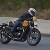 2017-Triumph-StreetCup-Bonneville-T100_31