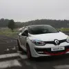 Renault-Megane-RS-275-Trophy-R 2