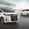Brochure Alphard Key Visual 2