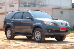 Driver Review : Fortuner 2012 BMC : อ้วนดำ บ้าพลัง