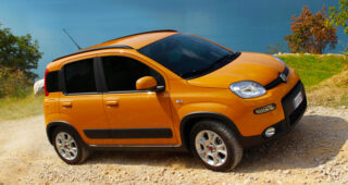 เล็กแต่อึด! Fiat เอาใจสาวกออฟโร้ดรุ่นจิ๋วเปิดตัว Panda 4x4
