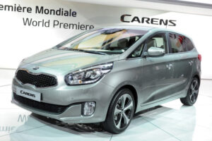 นั่งกันทั้งบ้าน! Kia กางโปรเจค New Carens รถ Compact 7 ที่นั่ง กลับมาทำอีกครั้ง