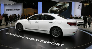 เตรียมเงินเลย! Lexus เปิดราคาตระกูล 460 Series ทุกรุ่นแล้ว