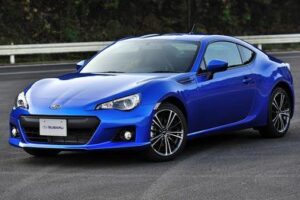 ทำไปได้! หนุ่มนิรนามเหยียบ Subaru BRZ รุ่นใหม่ทะลุสเปครถ