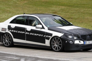 น้ำลายไหล! Mercedez Benz เผยโฉม "E63 AMG" วางตลาดปี 2014