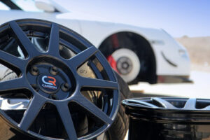 สุโค่ย! เผยแมกซ์คาร์บอน-ไฟเบอร์ชิ้นเดียวอันแรกของโลกจาก "Aussie-Based"