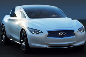 สวยล้ำ! Nissan จับมือ Magna เปิดตัวรถ "Infiniti" ตามรถต้นแบบของ Mercedes-Benz