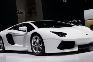 เตรียมลุยได้! Lamborghini ตัดสินใจพัฒนารถแรงแห่งยุคภายใต้ชื่อ