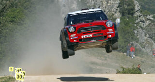 สุโค่ย! MINI ชนะเลิศปิดฉากการแข่ง WRC ปี 2012