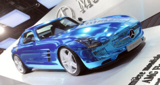 สีฟ้าแรงฤทธิ์! Benz AMG Coupe ตอบโจทย์ความแรงกว่า 740 แรงม้า