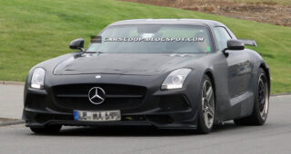 มาดขรึม... Mercedez Benz เปิดตัว SLS AMG's Darker โทนสีเข้ม