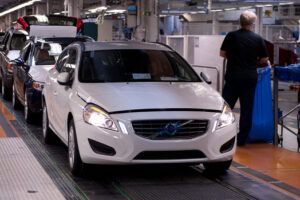 ไหวไหม! Volvo ประกาศลดกำลังการผลิตลงอีก50% ลั่นจะสุ้จนตัวตายไม่ยอมแพ้