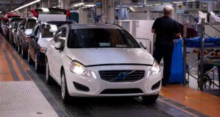 ไหวไหม! Volvo ประกาศลดกำลังการผลิตลงอีก50% ลั่นจะสุ้จนตัวตายไม่ยอมแพ้