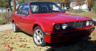 ยืมเครื่องหน่อย! BMW 3-Series E30 ดัดแปลงโดยใช้เครื่องยนต์ Ford-Sourced 302 V8 ขายบน eBay