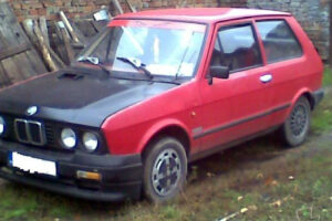 เก๋าแต่เจ๋ง! บริษัทเซิร์บหัวใสแต่งรถรุ่นเก่า "Yugo 55e" เป็น "BMW 3-Series E30" ในราคาสุดถูก