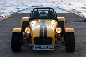 รถแรงมาแล้ว! Caterham เปิดตัวรถสปอร์ตรุ่นใหม่ "The Seven Supersport R" รูปทรงโดนใจ