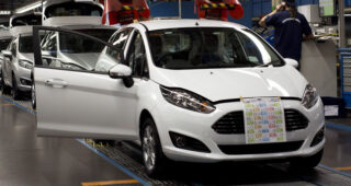แย่ต่อเนื่อง! Ford เผยผลประกอบการในยุโรปลดลงกว่า 11% จากภาวะเศรษฐกิจ