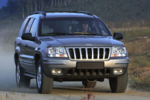 อันตราย! Chrysler Group เรียกคืนรถ "Jeep&Grand Cherokee" กว่า 745,000 คันเหตุถุงลมขัดข้อง