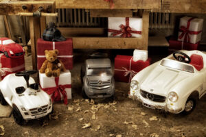 สวยม๊ากก! Mercedez-Benz ฉลองเทศกาลด้วยคอนเซปต์ "Christmas Stars 2012"