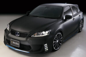 อาสาแต่งเพิ่ม! Wald ค่ายแต่งรถดังแดนซามูไรอาสาทำ "Lexus CT 200h" สีดำสนิทน่าเกรงขาม