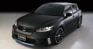 อาสาแต่งเพิ่ม! Wald ค่ายแต่งรถดังแดนซามูไรอาสาทำ "Lexus CT 200h" สีดำสนิทน่าเกรงขาม