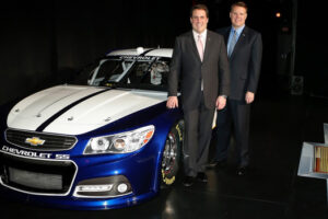 แรงถึงใจ! GM เปิดตัวรถแข่งรุ่นใหม่ "2013 Chevrolet SS NASCAR" เอาใจขาซิ่ง