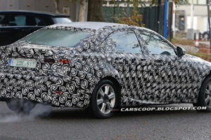 ทีเดียวสองรุ่น! Lexus ยืนยันพร้อมเปิดตัว LF-CC 2014 รุ่นล่าสุดในงาน Detroit Auto Show