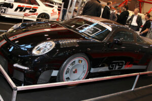 แรงกว่าใคร! Porsche 911-Based GT9 Vmax เปิดตัวพร้อมเครื่องทรงพลัง