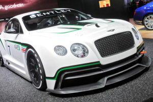 หวนคืนวงการ! Bentley แถลงคืนสู่วงการรถแข่งด้วย "Continental GT3 Racer"