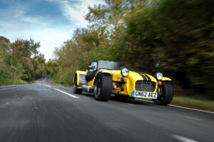 ความสนุกแบบเข้าถึง! Caterham Supersport R