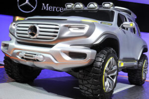 กระบะไฮเทค! Mercedez Benz เปิดตัว "Ener-G-Force" รถกระบะสุดล้ำสมัย
