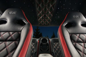 ดาวเต็มฟ้า! Vilner สุดไฮเทคออกแบบ "Nissan GT-R" เพดานภายในสุดสวยอลังการ