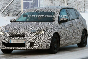 ไม่กลัวหนาว! Peugeot จับรถ "308 Hatchback" วิ่งทดสอบรถต้นแบบกลางหิมะ