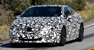 ครั้งแรก! GM เปิดตัวทดลองวิ่ง "Cadillac ELR" ก่อนเปิดตัวในงาน Detroit World Premiere