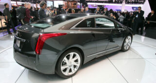 ใหม่ล่าสุด! Cadillac ออกรถพลังงานไฟฟ้า "ELR Hybrid Coupe" ทันสมัยไฮเทค
