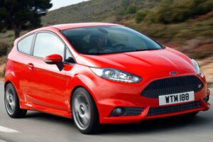 ไม่นานเกินรอ! Blue Oval เปิดตัวราคาขาย "Ford Fiesta ST" 3 ประตูในสหราชอาณาจักรแล้ว