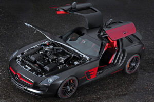 สวยและแรง! McChip แต่งรถ "Mercedes-Benz SLS AMG" สุดแรงสุดโฉบเฉี่ยว