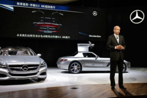 เทคโอเวอร์! กลุ่ม China Investment จากจีนสนใจฮุบหุ้น Daimler 4-10%