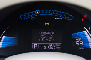 ลูกผู้ชายตัวจริง! Nissan ยืดอกรับผิดกรณีแบตเตอรี่เสื่อมในรุ่น "Leaf"