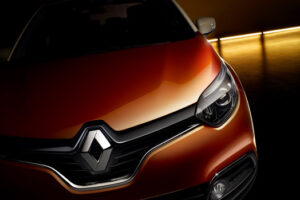 ใหม่ล่าสุด! Renault เปิดตัวภาพ "Captur Small Crossover" รุ่นใหม่เป็นครั้งแรกพร้อมเปิดตัวงาน 2013 Geneva Motor Show