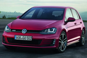 รุ่นใหม่แต่เก๋า! Volkswagen เปิดตัวรถแบบ "New VW Golf GTD" เครื่องยนต์ดีเซลพร้อมขายในยุโรป