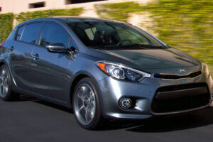 ใหม่ล่าสุด! รถอย่าง "2014 Kia Forte Hatchback" พร้อมเปิดโฉมใหม่แบบ 5 ประตู