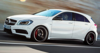 สวยหรูหรา! Mercedes-Benz A45 AMG เปิดตัวพร้อมเครื่องยนต์ 350 แรงม้า