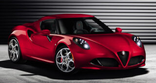 หายไปนาน! รถแบบ "Alfa Romeo 4C Mid Engine" กลับมาแล้วอีกครั้งหลังหายไปเกือบ 2 ปีเต็ม
