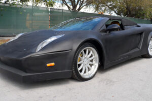 แปลงซะสวย! พบ Lamborghini Gallardo ดัดแปลงพร้อมคอนเซปต์ "มองไกลกว่า15ฟุตเท่านั้น!!!"