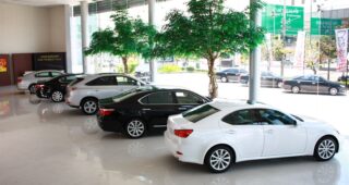 มั่นใจทุกเส้นทางกับ Lexus Authorized Dealers!