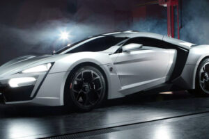 สุดยอดรถ! เผยโฉมรถซุปเปอร์คาร์คันแรกของโลกอาหรับ "Lykan Hypersport" ด้วยราคามหาศาลถึง 3.4 ล้านดอลลาร์